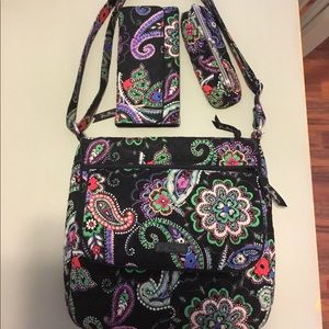 Vera Bradley crossbody / wallet